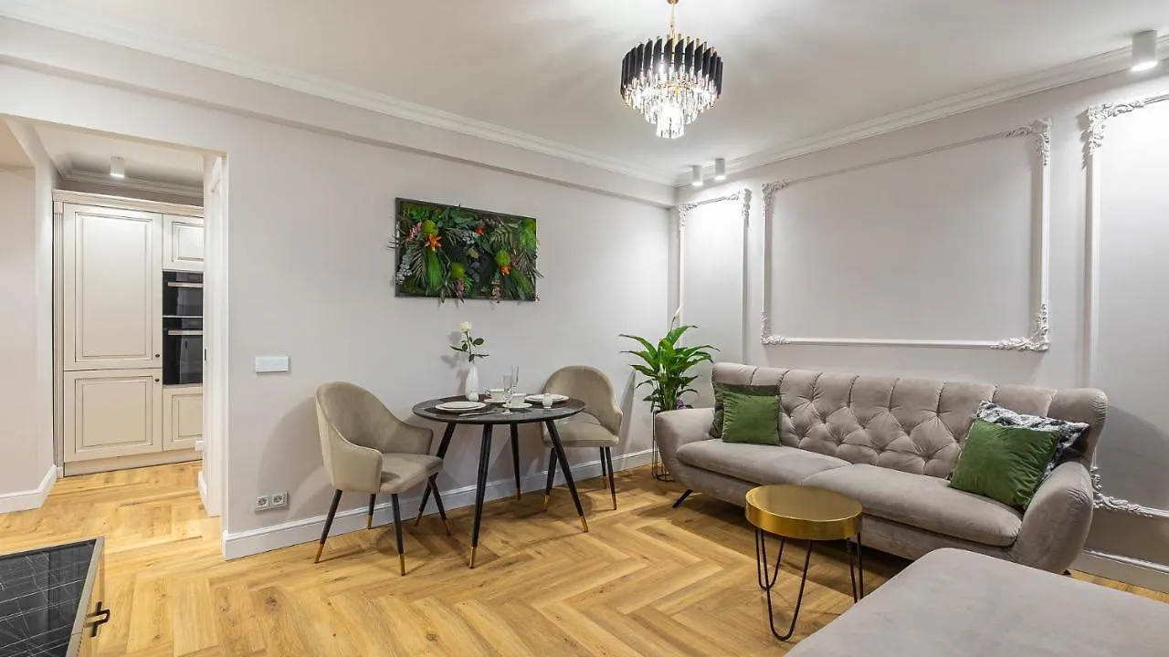 Bright House Cantemir Bucharest Apartment